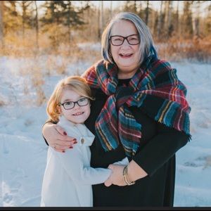 Meet your Posher, Christine